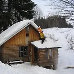 Srub Na Svahu Sjezdovky V Radvanicich شاليه