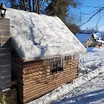 Srub Na Svahu Sjezdovky V Radvanicich شاليه Radvanice (Hradec Kralove)