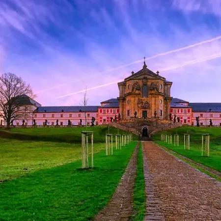 Srub Na Svahu Sjezdovky V Radvanicich Chalet Radvanice (Hradec Kralove)