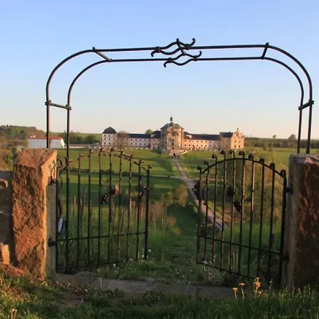 Chalet Srub Na Svahu Sjezdovky V Radvanicich *