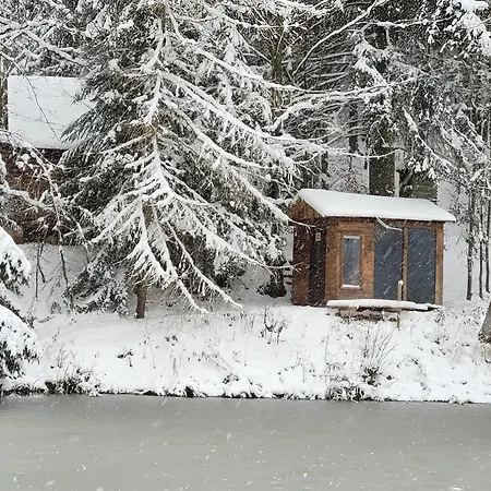 Σαλέ Srub Na Svahu Sjezdovky V Radvanicich Radvanice (Hradec Kralove)